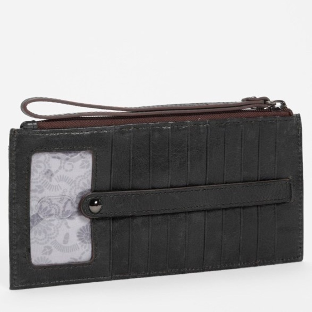 BNWT Hobo wristlet